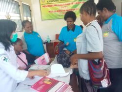 Posyandu Tioka Kencana Terima Penghargaan