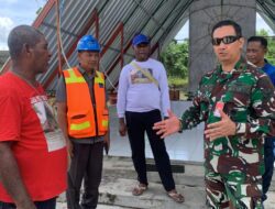 Kadislog Lanud Yohanes Kapiyau Kunjungi Lahan Hibah dari Masyarakat Nawaripi