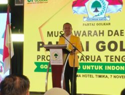 Bahlil Janjikan Listrik untuk Desa Terpencil di Papua Tengah Pada 2026-2027