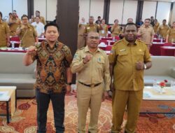 Distrik Wania Gelar Sosialisasi Perbup Tata Naskah Dinas