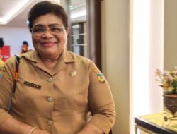 Distanbun Serahkan 12 Unit Mesin Penggiling Padi