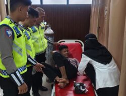 Unjuk Rasa Mahasiswa di Depan Polresta Mamuju Berakhir Ricuh