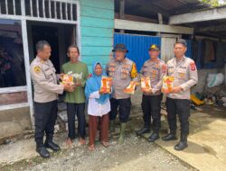 Gercep! SDM Polda Papua Tengah Turun ke Makimi, 13 Paket Bibit Jagung Dikucurkan untuk Dongkrak Produksi Petani