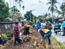 Distrik & Kampung Wania – TNI AU – CHD PTFI – Puskesmas Aksi Nyata Tekan Malaria Bersihkan Lingkungan