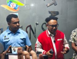 Temuan Buah Busuk di Program MBG Nabire, Korwil BGN Marsel Asyerem Tegaskan Mekanisme Pengawasan di Sekolah