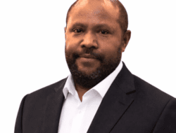 Papua Tidak Tertinggal Karena Pusat Saja, Tapi Karena Kohesi Sosial yang Rapuh